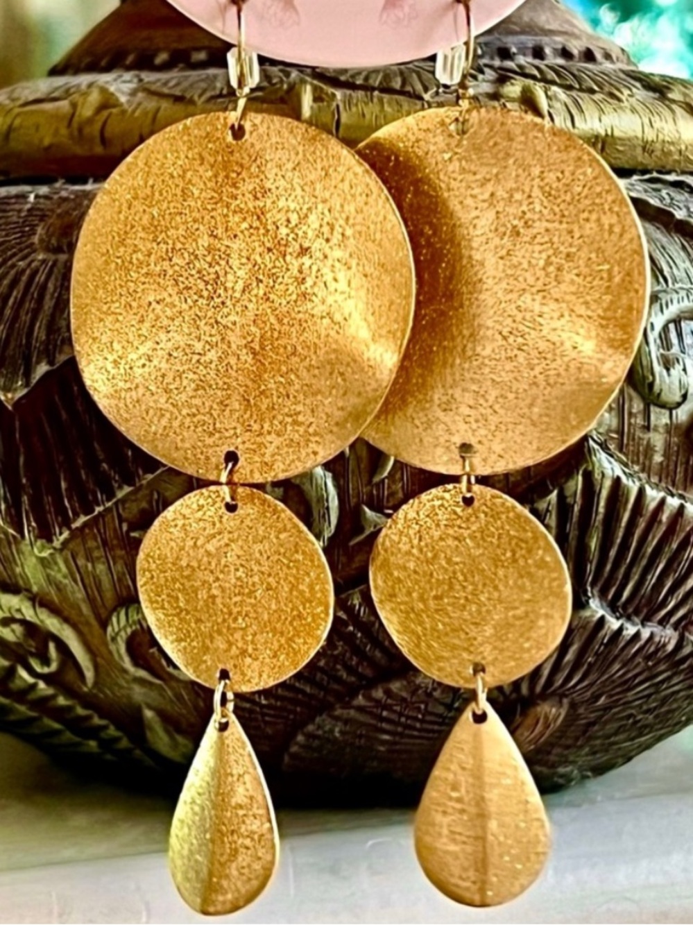 🌺🎉HP🎉🌺 NWT Anthropologie Serefina Gold Disk Chandeliers - Picture 3 of 15